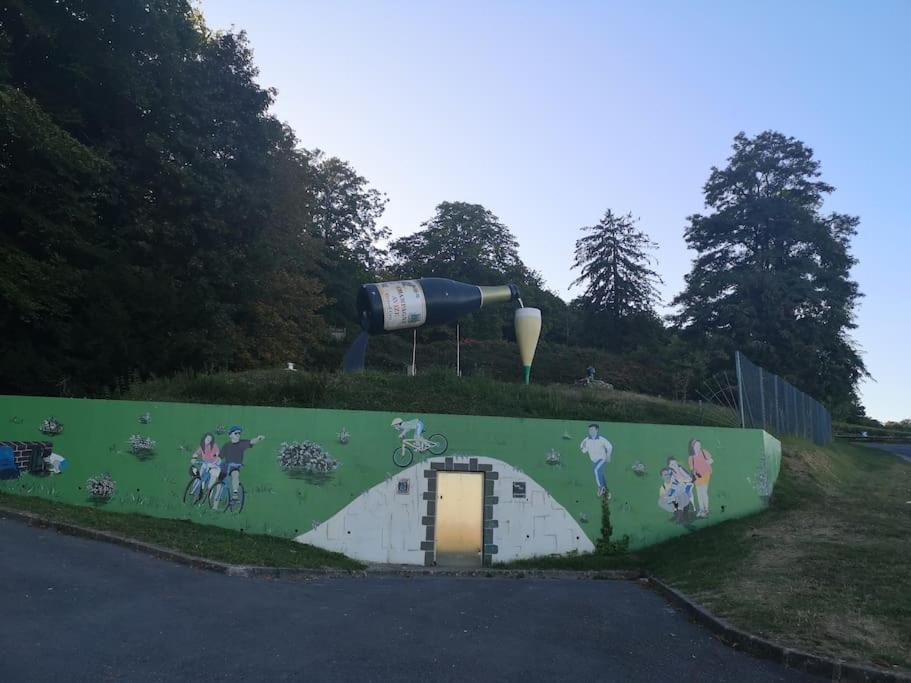 Gîte La bulle de Léna avec petit-déjeuner Flavigny Extérieur photo