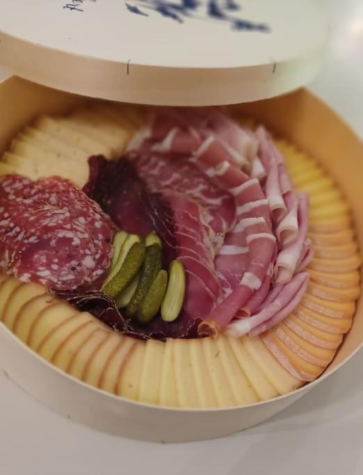 Gîte La bulle de Léna avec petit-déjeuner Flavigny Extérieur photo